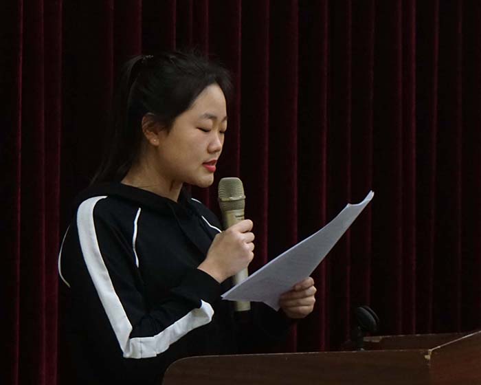 学生代表
